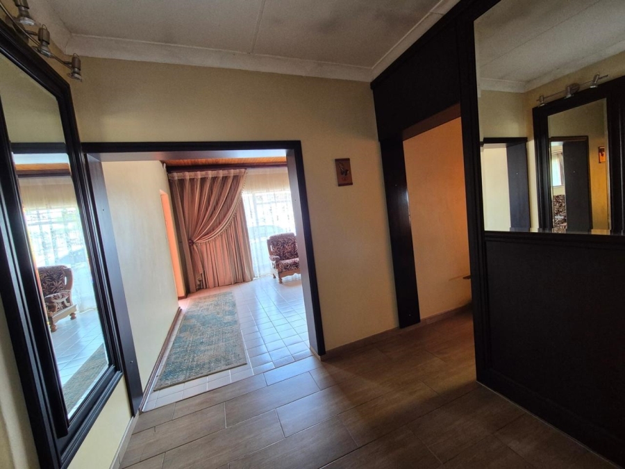 3 Bedroom Property for Sale in Manzil Park North West